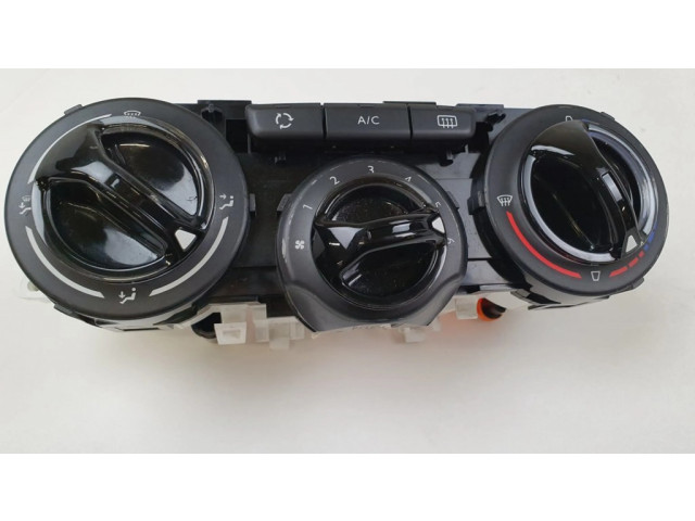 Блок управления климат-контролем E1178373   Peugeot 208