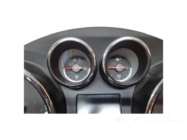 Панель приборов 13442453, AF6913441453   Opel Zafira C       