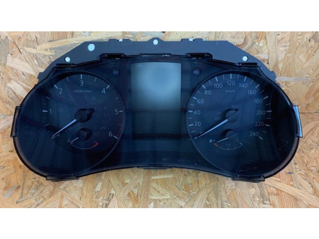 Přístrojová deska  Nissan X-Trail T32 2014 248104CC6A  