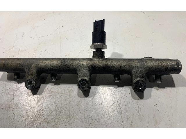 Vstřikovací lišta 0445214019   Mazda 3 I     