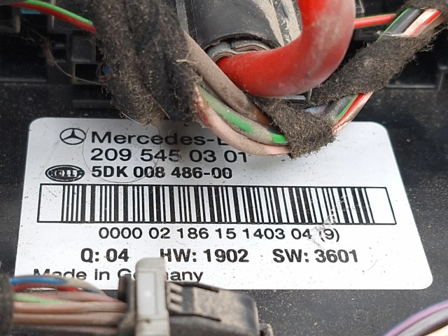 Блок предохранителей A2095450301, 2095450301   Mercedes-Benz CLK A209 C209    