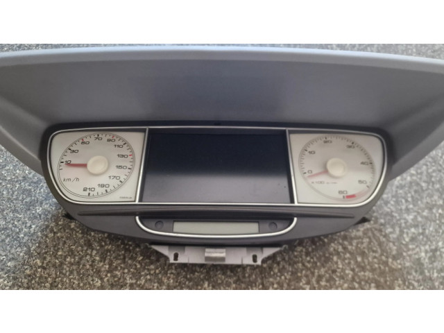 Přístrojová deska  Peugeot 807 2005 9660080680  