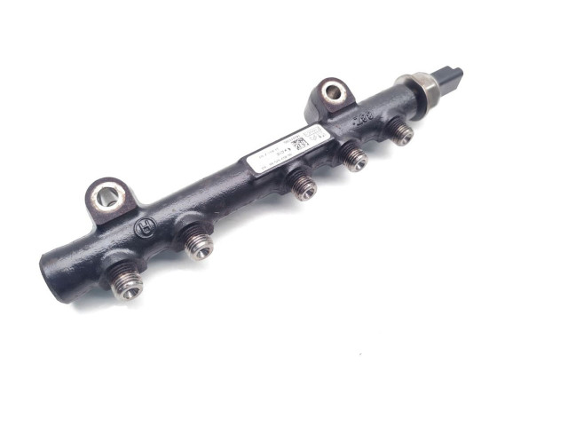 Vstřikovací lišta 9685297580, 143171385   Peugeot 3008 II    BHZ(DV6FC) 