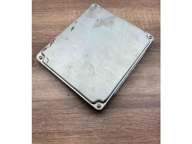 Řídící jednotka 896610F010, MB1758006463   Toyota Corolla Verso AR10 2004