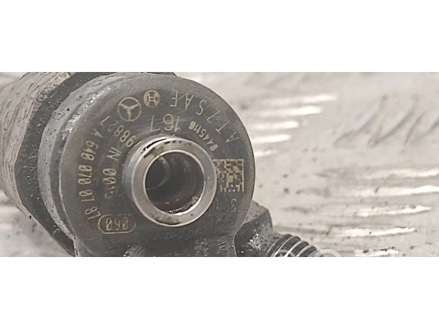 Vstřikovač A6400700787   Mercedes-Benz B W245  pro naftový motor 1.8  