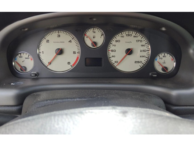 Přístrojová deska  Peugeot 406    