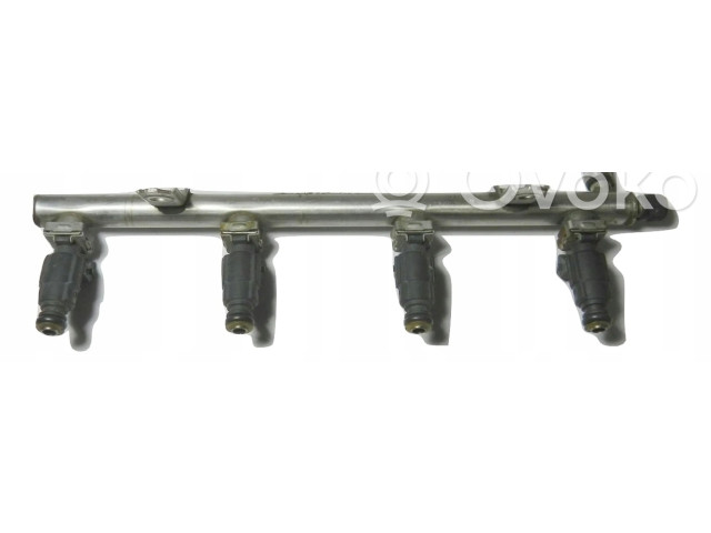 Vstřikovací lišta A1660700495   Mercedes-Benz A W168     