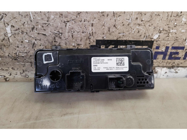 Блок управления климат-контролем 11A907049, 11A907049   Volkswagen Cross Touran II