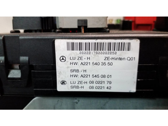   Pojistková skříňka A2215403550, A2215450801   Mercede-Benz S W221 2008
