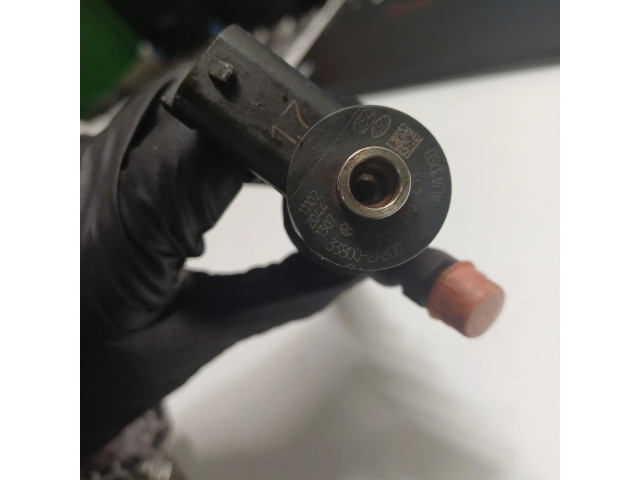 Vstřikovač 0445110411   Hyundai i40  pro naftový motor 1.7  