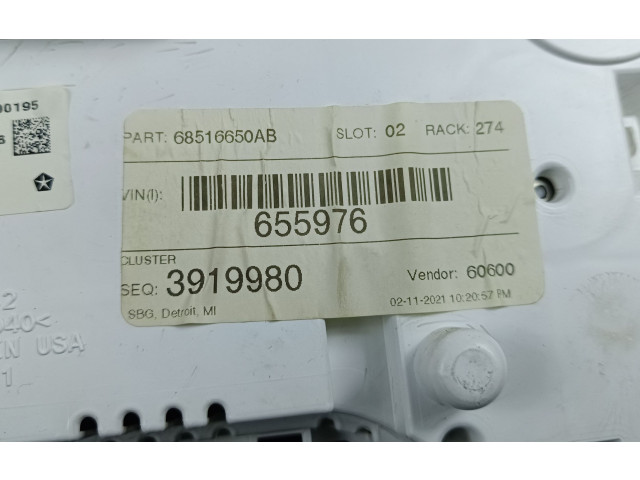 Панель приборов 68516650ABB   Jeep Grand Cherokee       