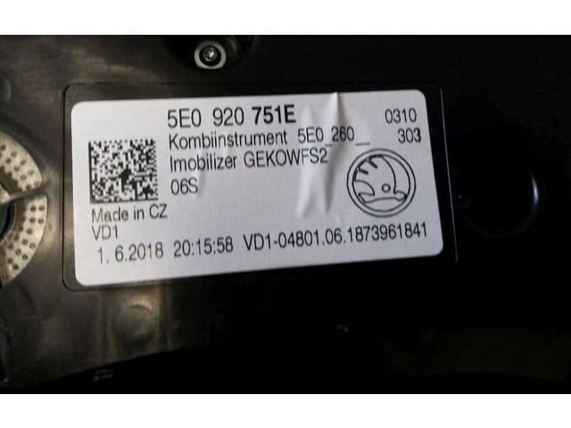 Přístrojová deska  Skoda Octavia Mk3 (5E) 2013 5E0920751E, 5E0920751E  