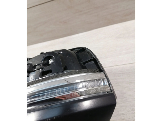 Zpětné zrcátko  Toyota RAV 4 (XA50) 2019  045428  