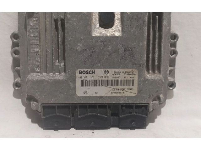 Блок управления двигателя 0281011529, 8200389519   Nissan Primastar