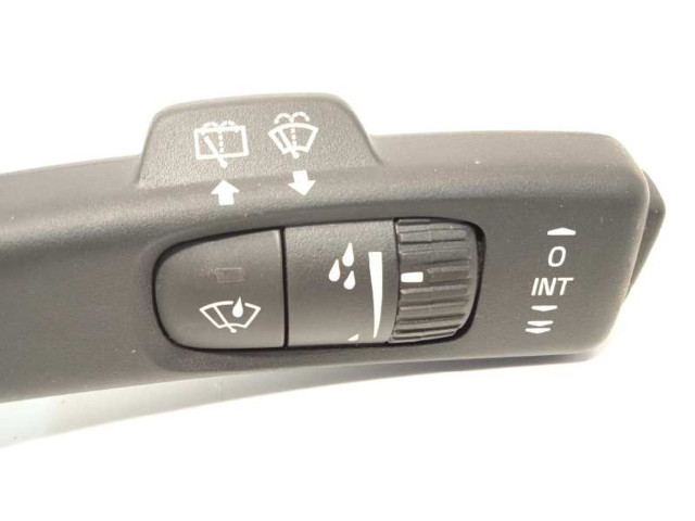Ручка стеклоочистителей 31456042   Volvo V60