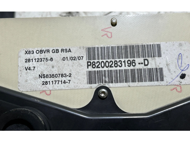 Přístrojová deska  Renault Trafic II (X83) 2009 P8200283196D, 281123756  