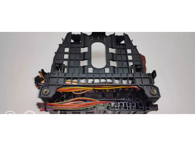   Pojistková skříňka 1695450001, 1695453740   Mercedes-Benz A W169 2005