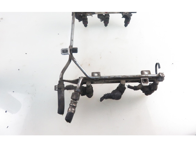 Vstřikovací lišta 078133551L, 078133551L   Audi A6 S6 C5 4B    ACK 