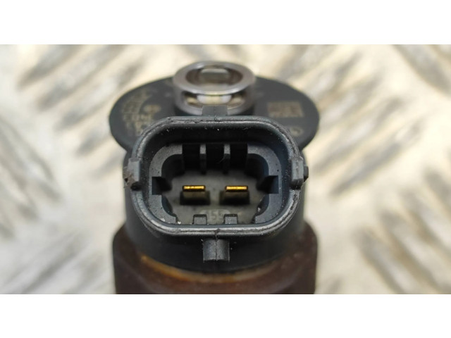 Vstřikovač 0445110311   Citroen C3  pro benzínový motor 1.1  