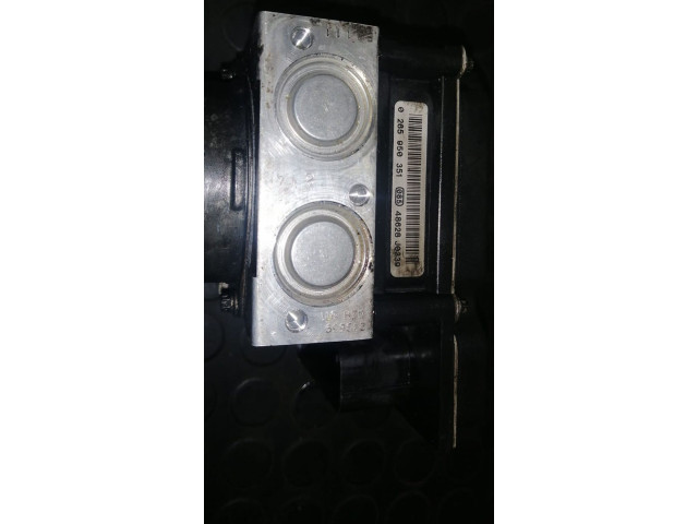 Jednotka ABS    BMW X5 E53 2005