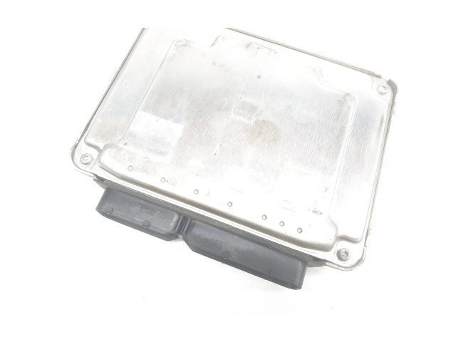 Řídící jednotka 038906019KJ, 038906019KJ   Seat Toledo II (1M) 2003