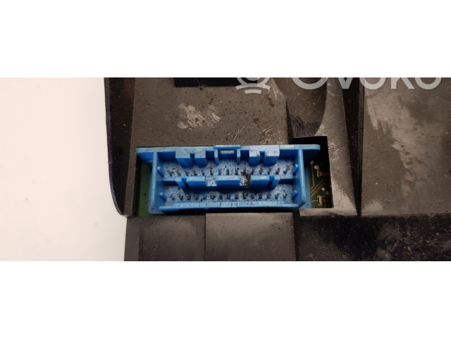 Блок управления климат-контролем 7700808671   Renault Safrane