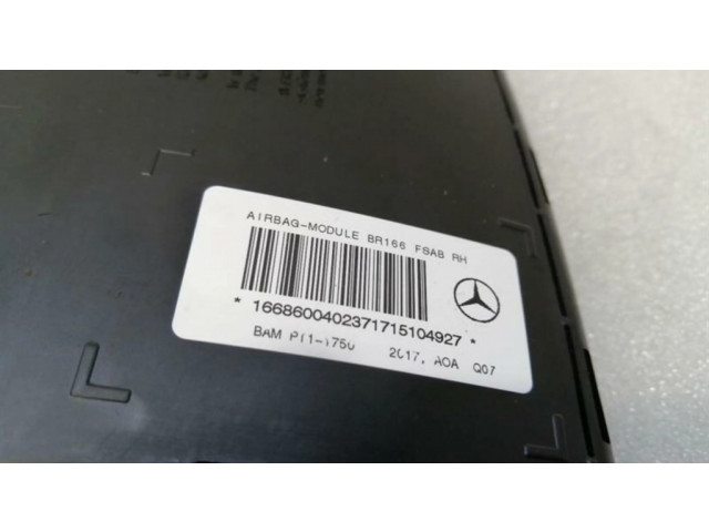 Подушка безопасности в сиденье A1668600402   Mercedes-Benz ML W166