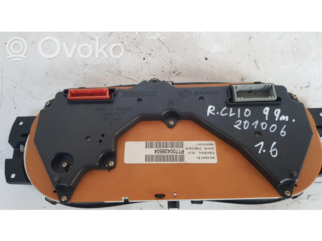 Přístrojová deska  Renault Clio II 1999 21650176, P7700428504  