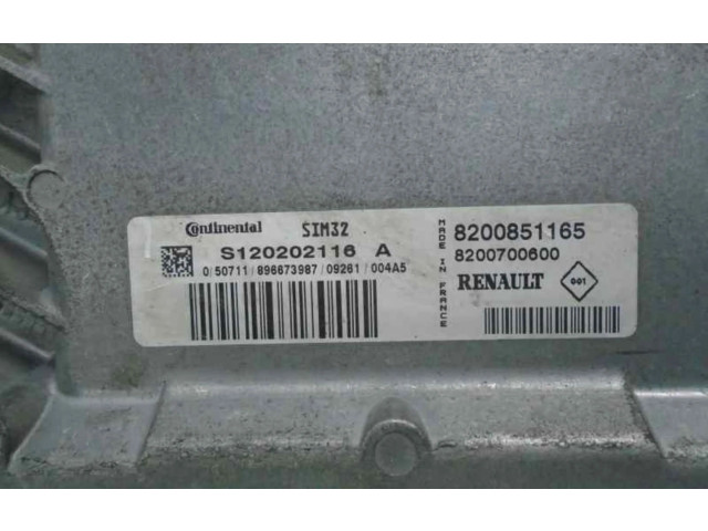 Řídící jednotka S120202116A   Renault Modus 