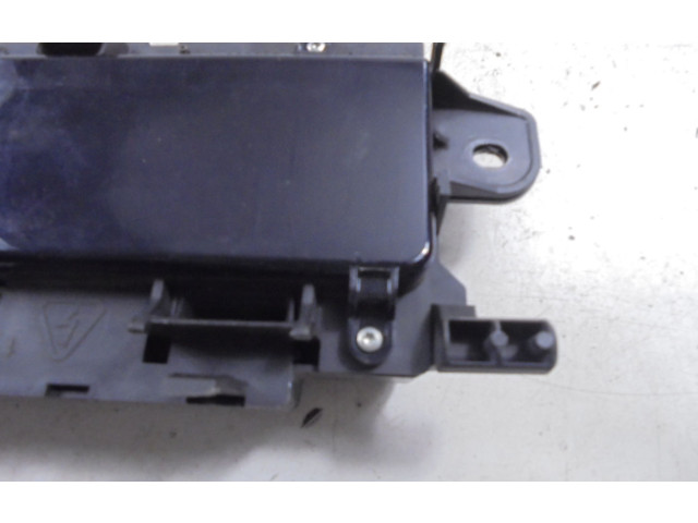 Спидометр (приборный щиток)    P8200494955A, P8200494955A   Renault Scenic II -  Grand scenic II