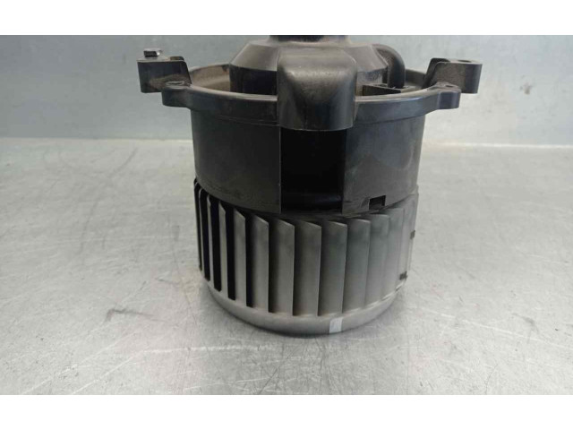 Вентилятор печки    MF0160700701   Mitsubishi Colt