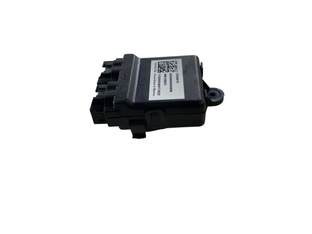 Блок управления 13528012, 588156823   Chevrolet Malibu