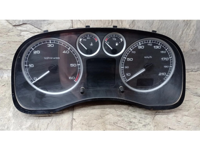 Přístrojová deska  Peugeot 307 2004 P9651299680C, 9651299680  