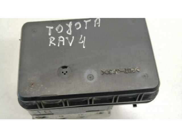 Блок АБС 4451042080   Toyota  RAV 4 (XA20)  2000-2005 года