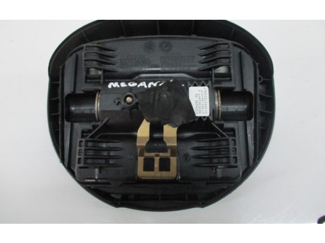 Подушка безопасности водителя 8200381849A   Renault Megane II