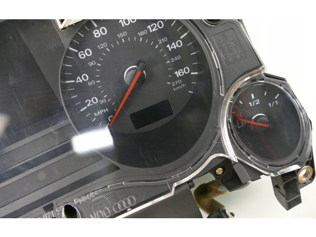 Панель приборов 4E0920950F   Audi A8 S8 D3 4E       