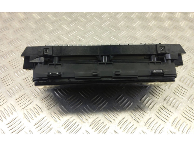 Дисплей    CXMR87X1AEB, 12062019D1   Land Rover Range Rover Sport L494