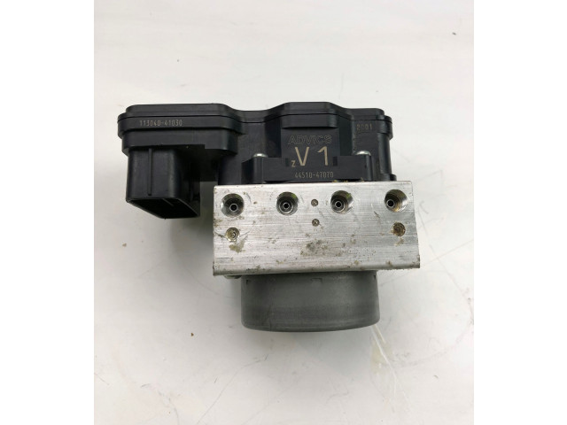 Блок АБС 4451047070   Toyota  Prius+ (ZVW40)  2011-2018 года