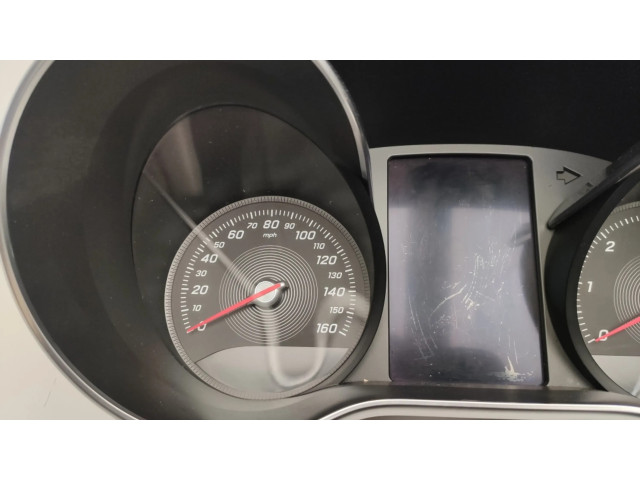 Přístrojová deska  Mercedes-Benz C W205 2014 A2059000416  
