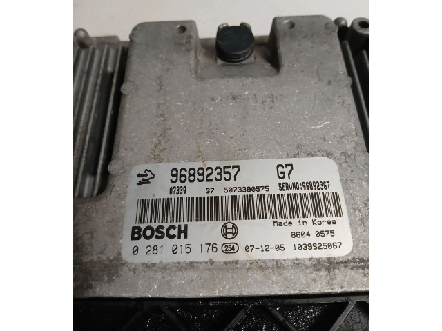 Vstřikovací lišta 96892357, 5073390575   Opel Antara     