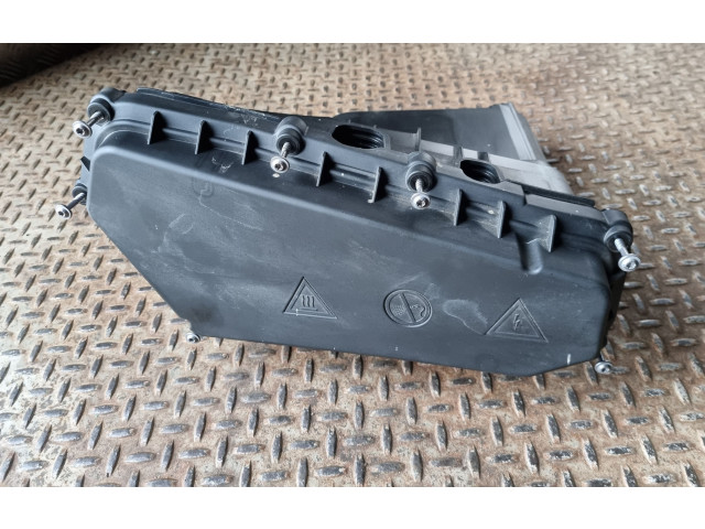 Блок предохранителей  8509914, 8509913   BMW 2 F22 F23    