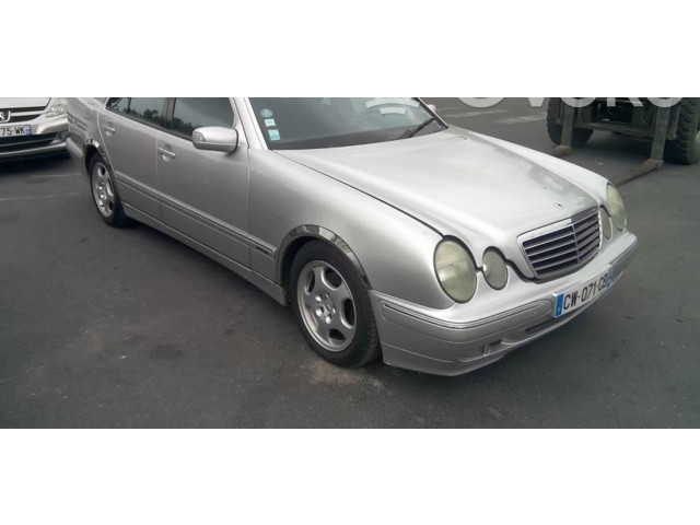 Zpětné zrcátko  Mercedes-Benz E W210 2000  2107201146  