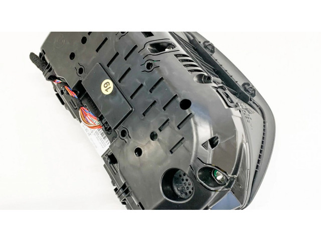 Панель приборов 8794209, 17649411   BMW X1 F48 F49       
