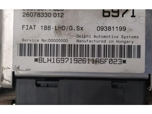 Руль Fiat Punto (188)  1999 - 2010 года 26076971023      