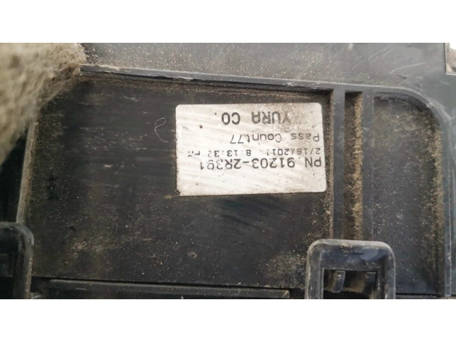   Pojistková skříňka 912032r391, 91203-2r391   Hyundai i30 2011