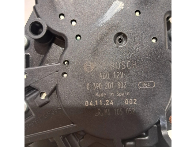Моторчик заднего дворника MN105052, 0390201802    Mitsubishi Colt