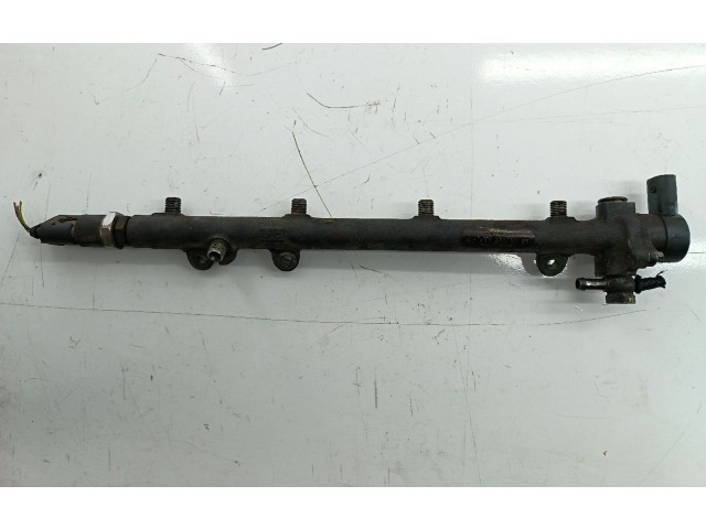 Vstřikovací lišta A6110700095   Mercedes-Benz E W210     