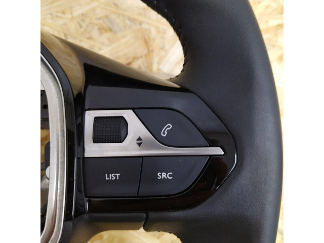 Volant Peugeot 2008 II 2023 2323503175, 661220700A  
