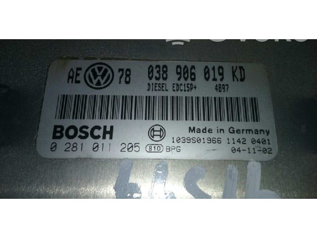 Řídící jednotka 038906019KD, 0281011205   Volkswagen Passat Alltrack 2005