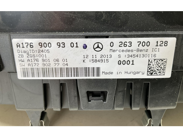 Přístrojová deska  Mercedes-Benz A W176  A1769009301, A1769009301  